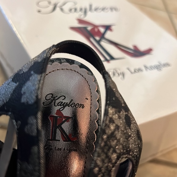 Kayleen Black & Silver snake print Victoria Heels w/ Shiny Platform Y2K size 9 - Picture 12 of 16